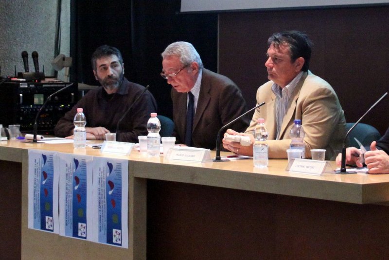 Il Consigliere Fauttilli durante il suo intervento, Bologna, Fonte Apg23, 2012